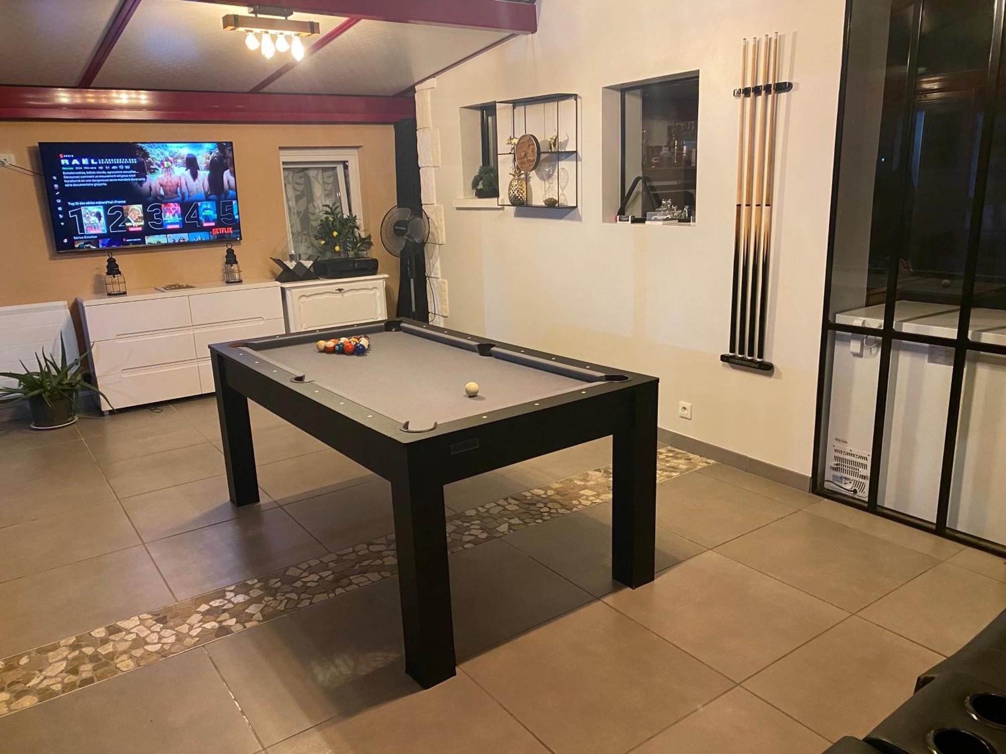 Dependance Avec Billard A Proximite Zenith Rouen 호텔 르 그랑 케비 외부 사진